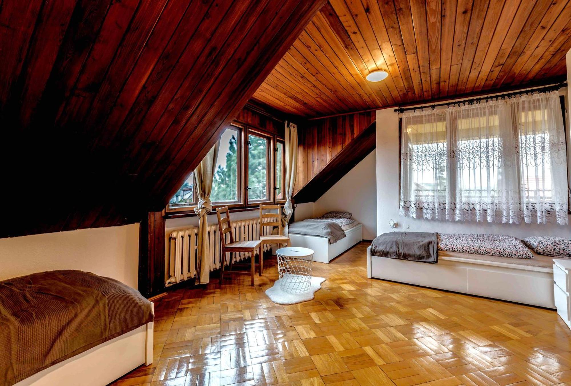 Hostel Milicka Wrocław Buitenkant foto