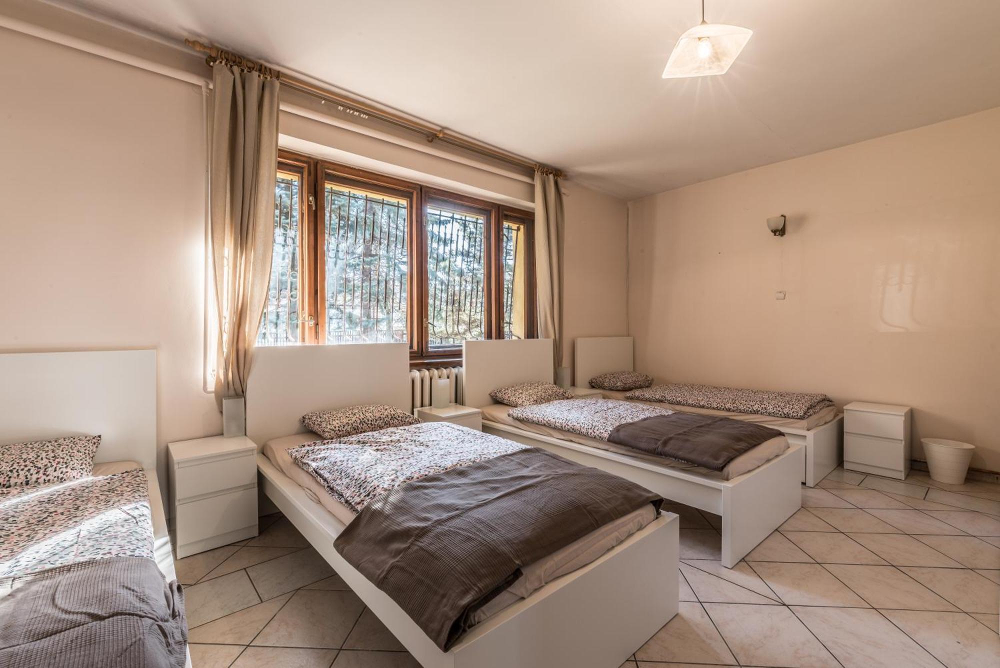 Hostel Milicka Wrocław Buitenkant foto